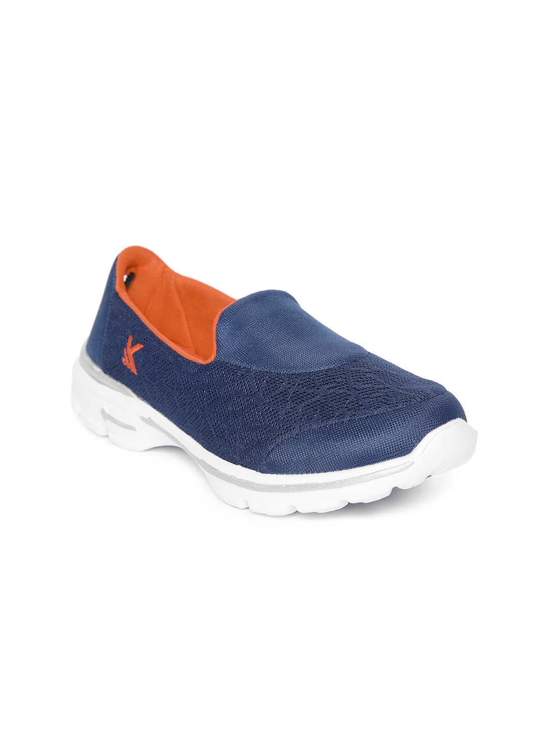 slip on shoes myntra