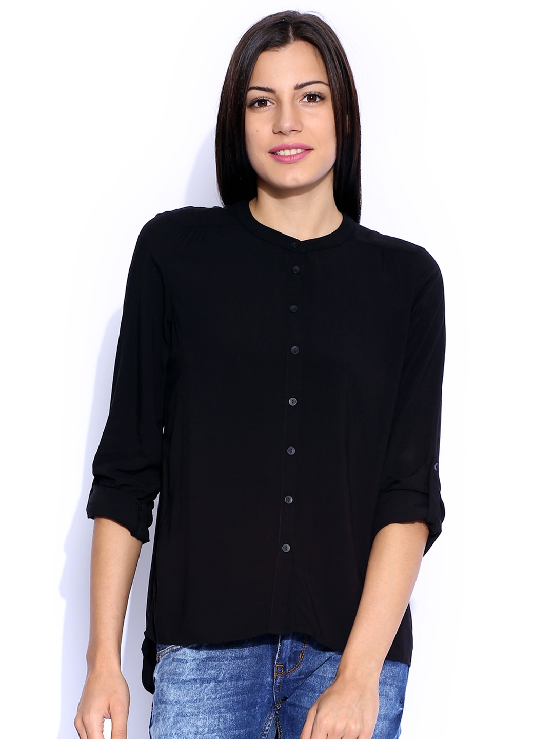 myntra online t shirts