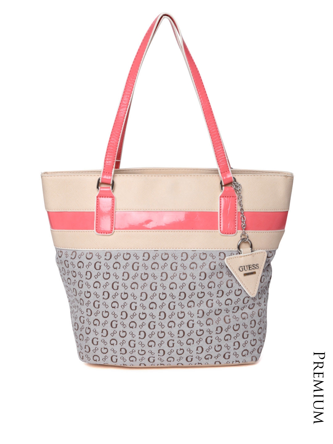 Black and white Guess handbags collection spring summer 2014 Black and white Guess handbags collection spring summer 2014