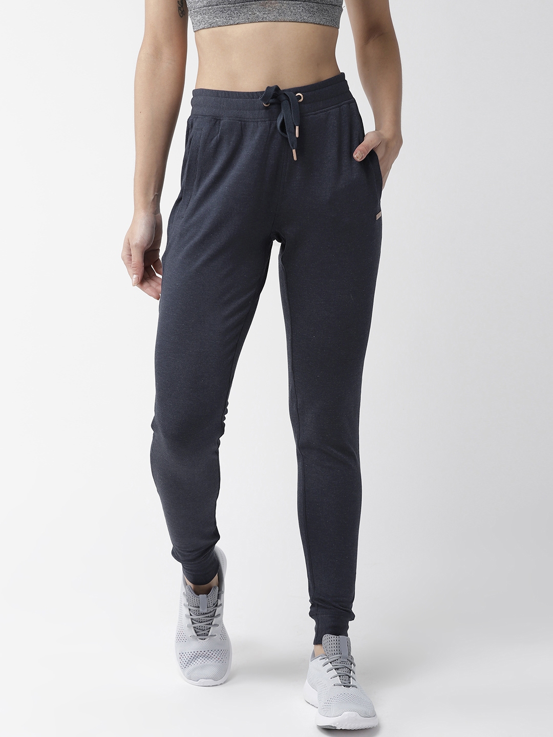 nike joggers men