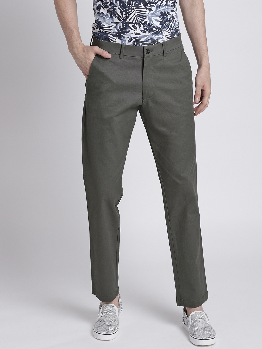 wearlight slim khakis with gapflex