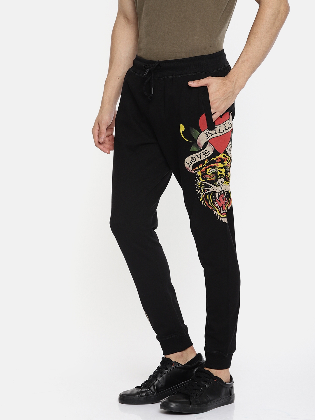 ajio men track pants