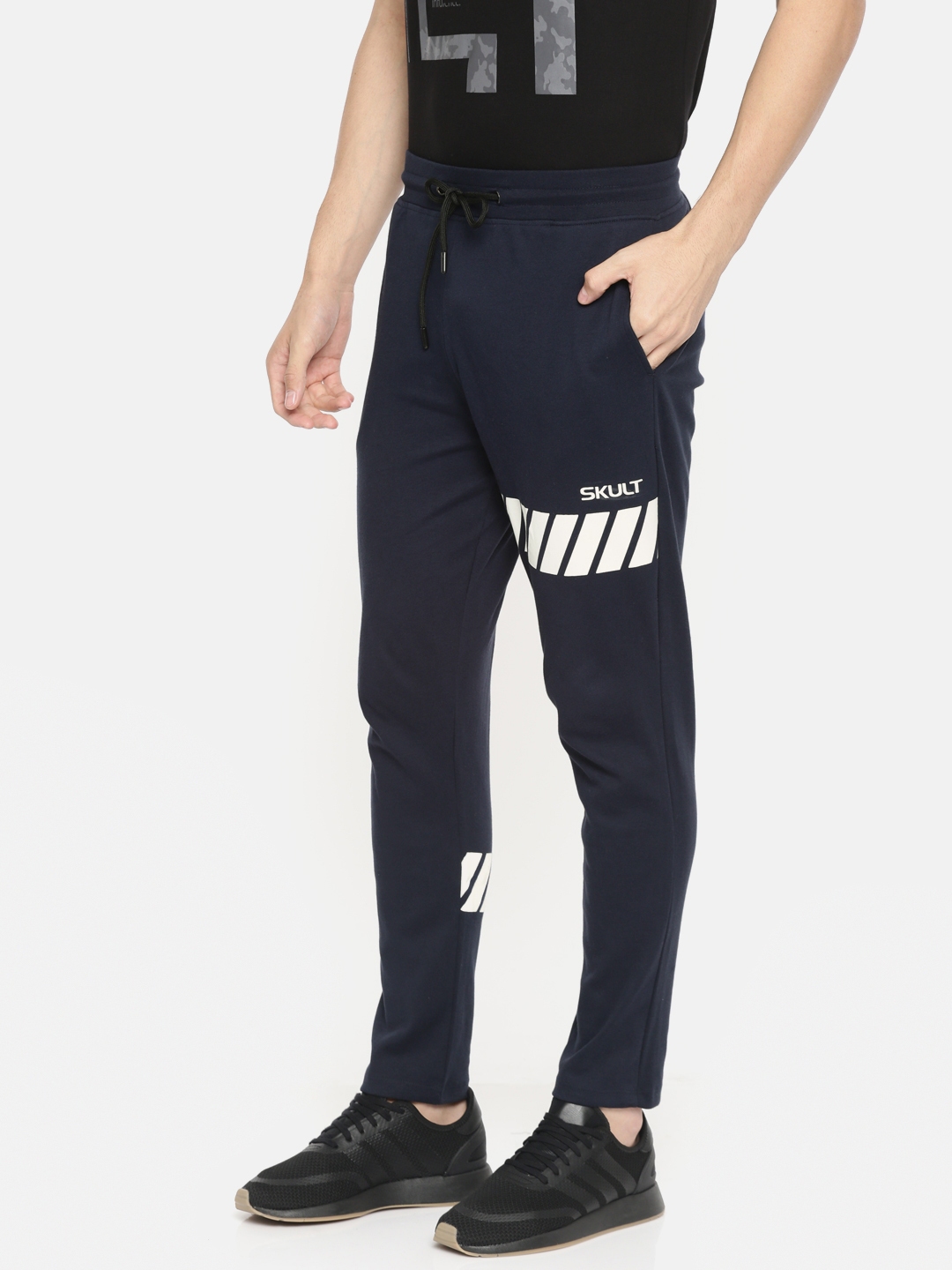 skult by shahid kapoor track pants