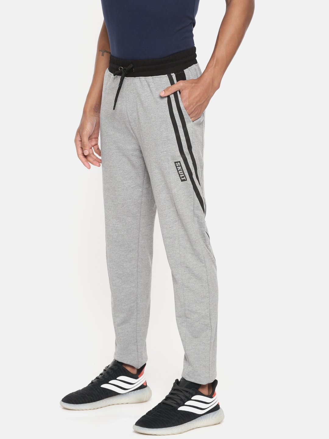 skult by shahid kapoor track pants