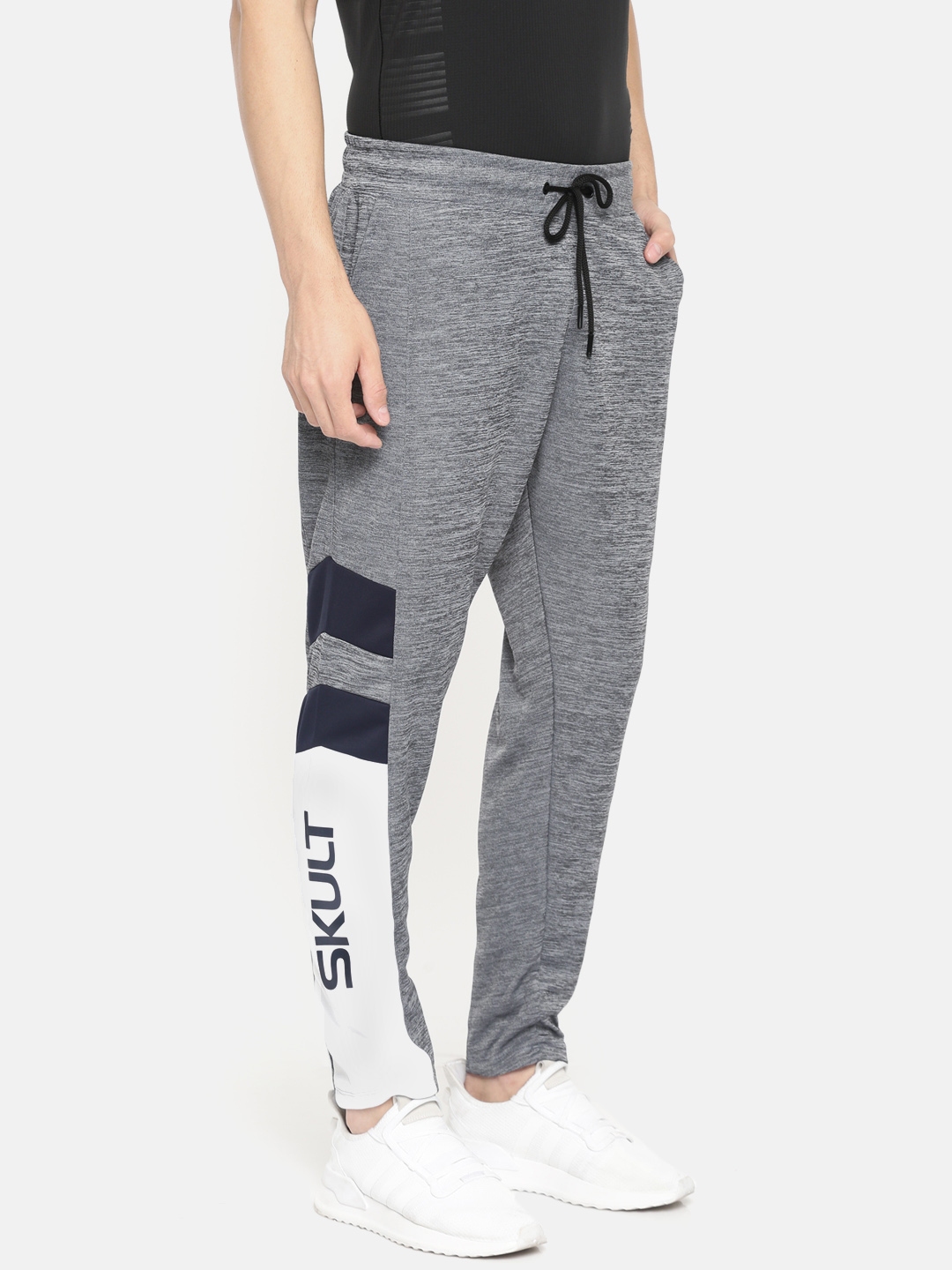 skult by shahid kapoor track pants