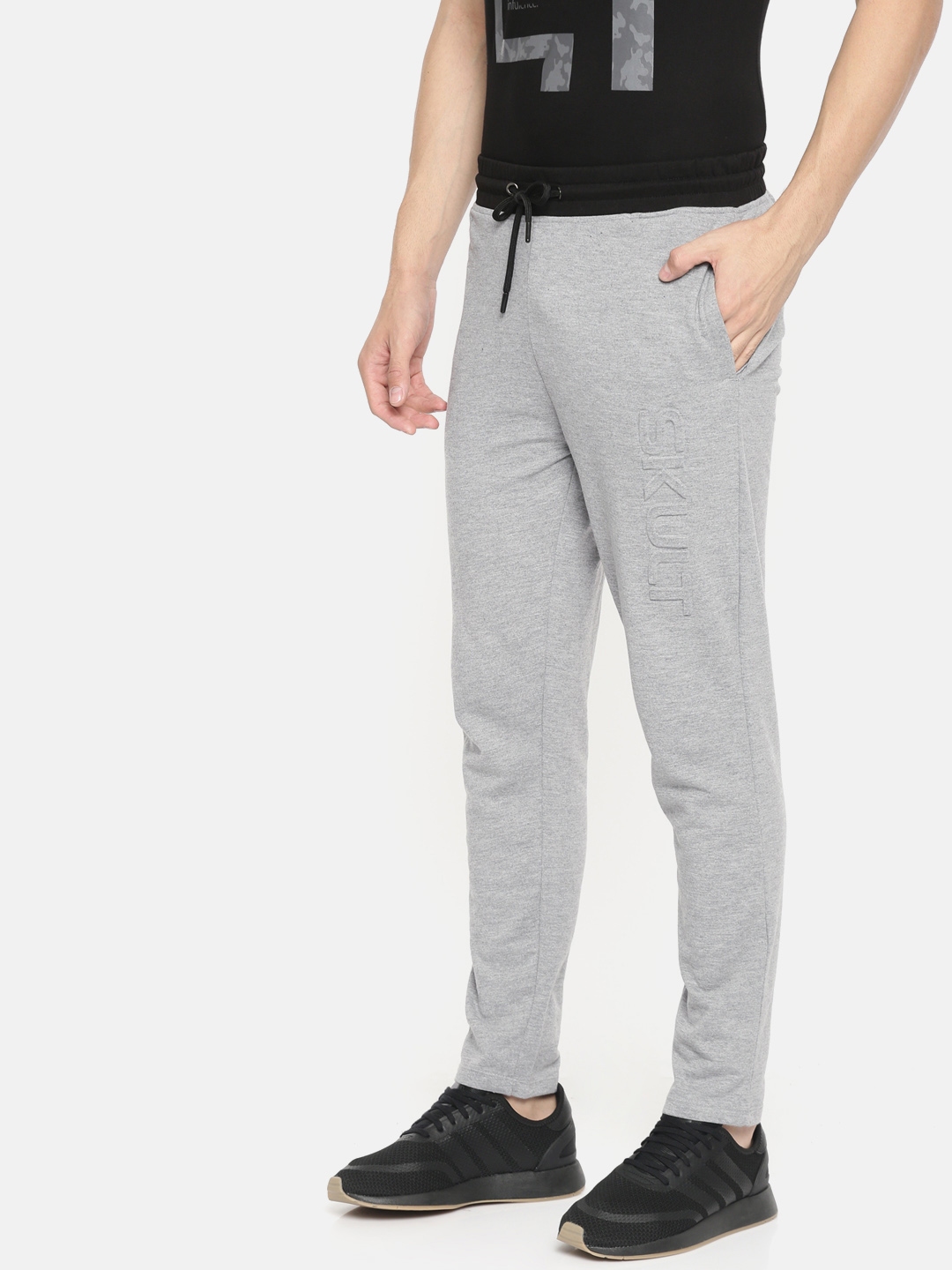 skult by shahid kapoor track pants