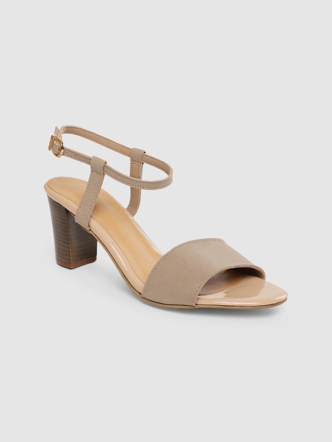 beige sandals with small heel