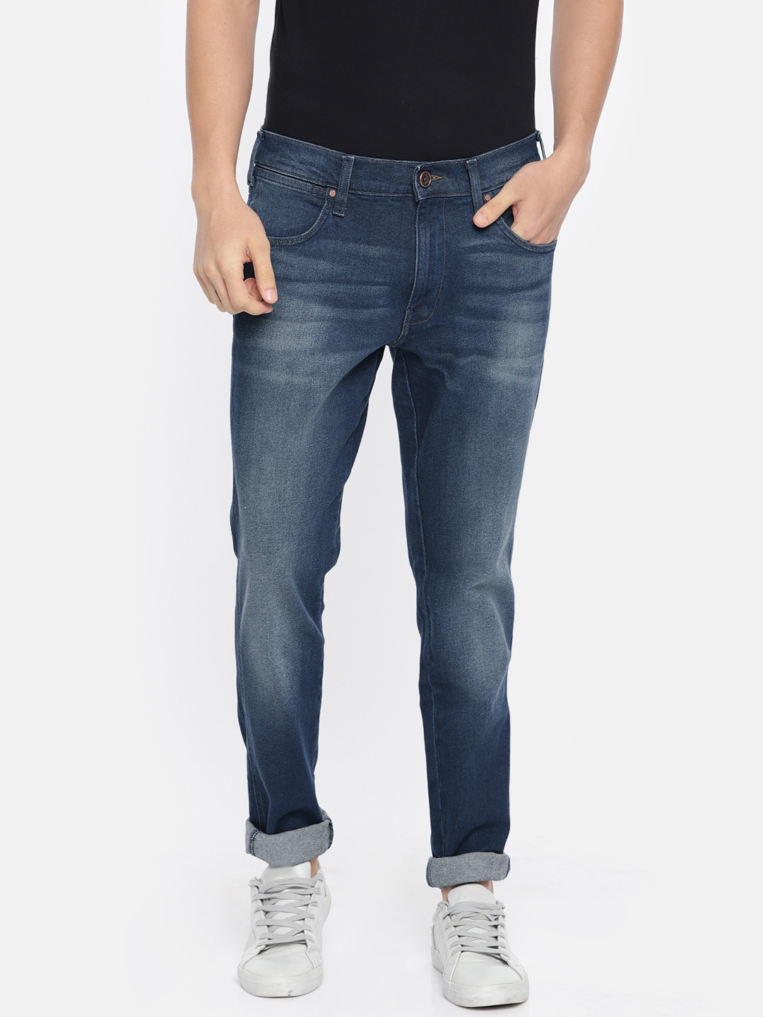 Buy Wrangler Men Blue Bostin Slim Tapered Fit Mid Rise Clean Look Stretchable Jeans Jeans For 2953