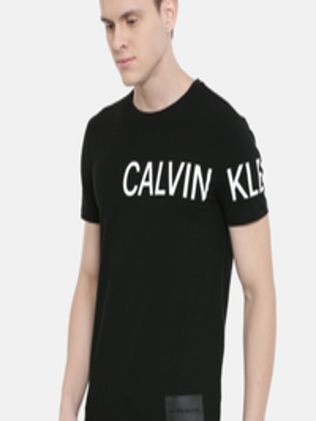 Buy Calvin Klein Jeans Men Black Printed Slim Fit Round Neck T Shirt ...