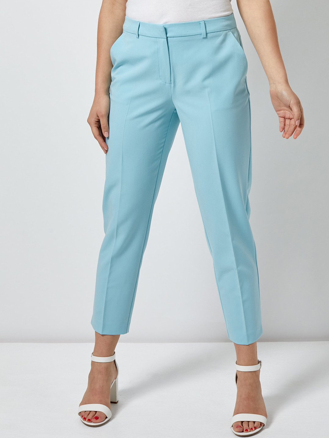 Buy DOROTHY PERKINS Women Blue Regular Fit Solid Cropped Trousers - Trousers for Women 10270033 