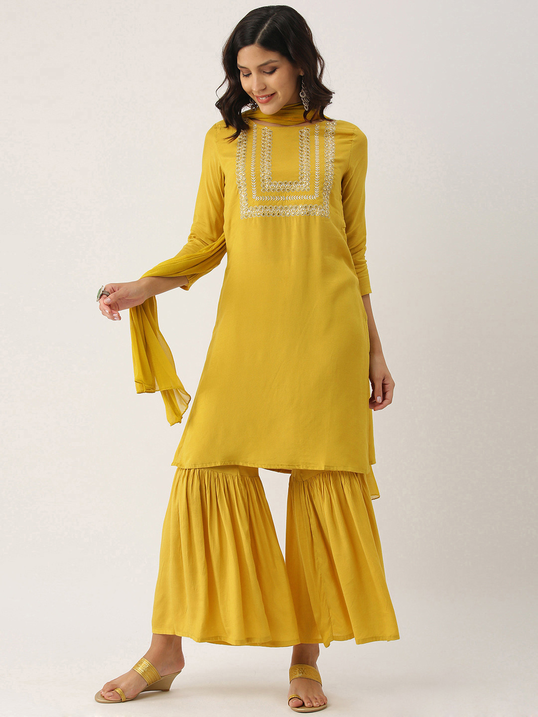 imara kurti
