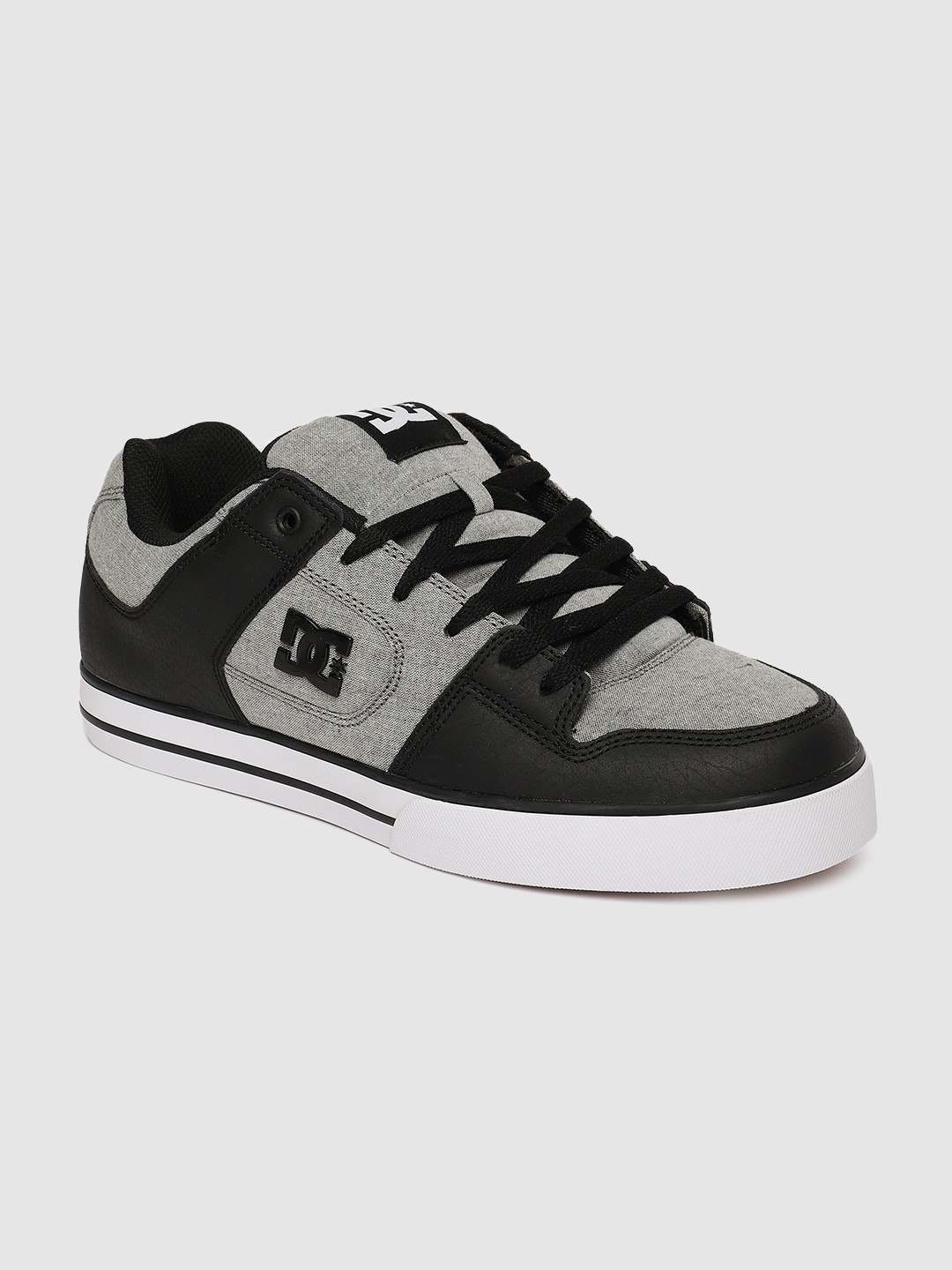 dc shoes titan