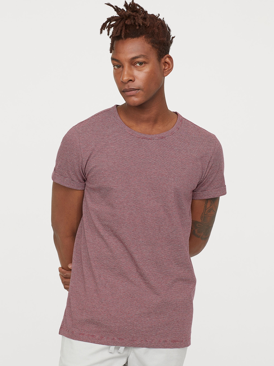 t shirt h