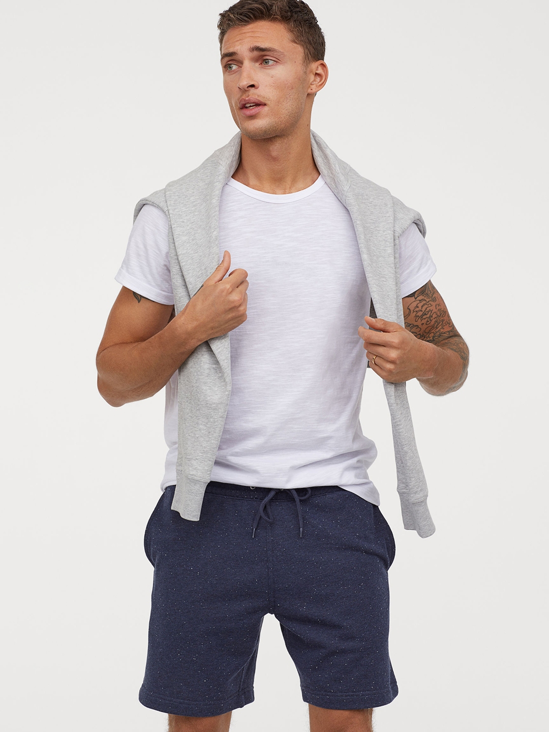 regular fit sweatshorts