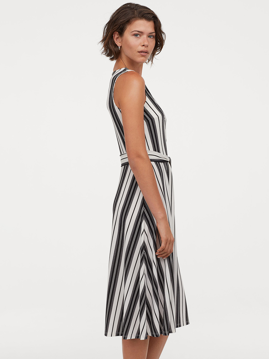 Buy H&M Women White & Black Striped Tie Belt Dress Dresses for Women