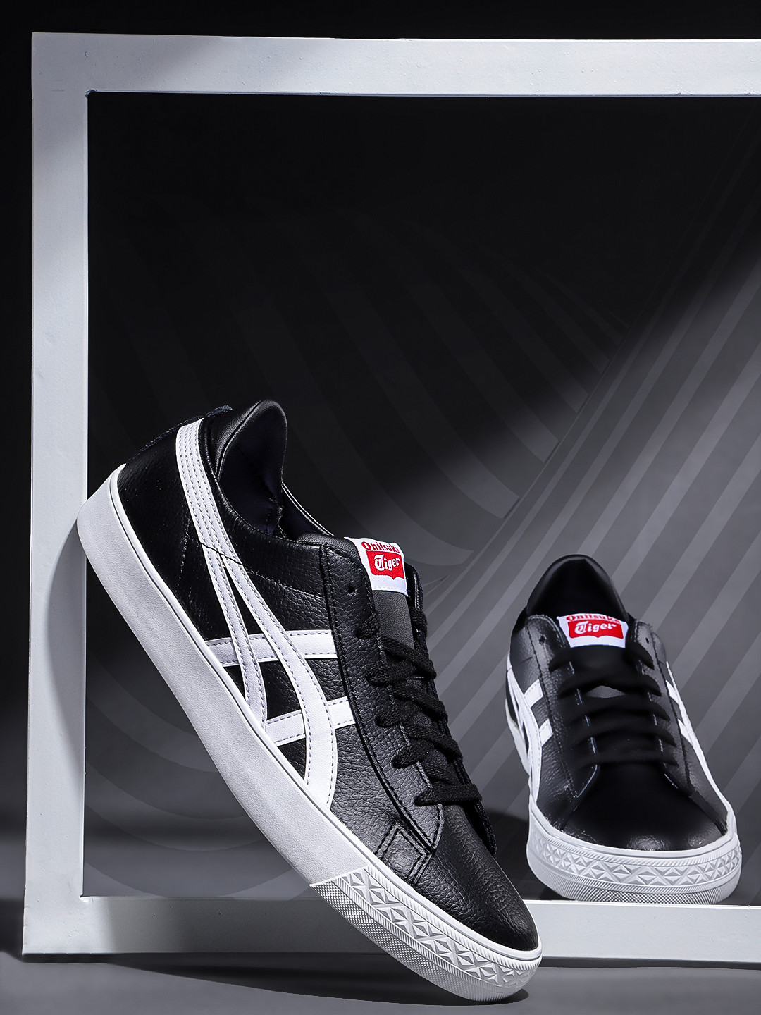 myntra onitsuka tiger