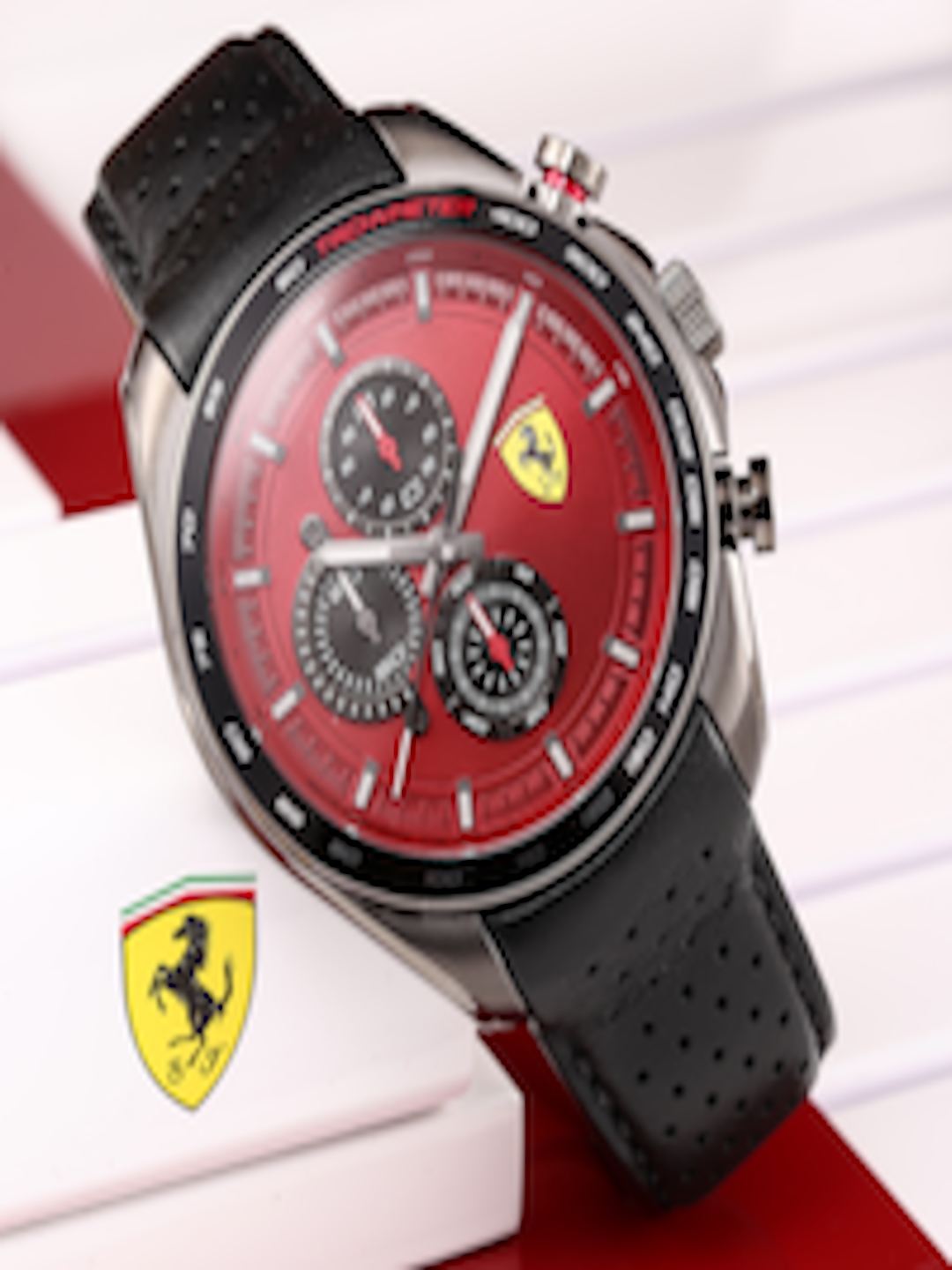 Buy SCUDERIA FERRARI Speedracer Men Red Analogue Watch 0830650 ...