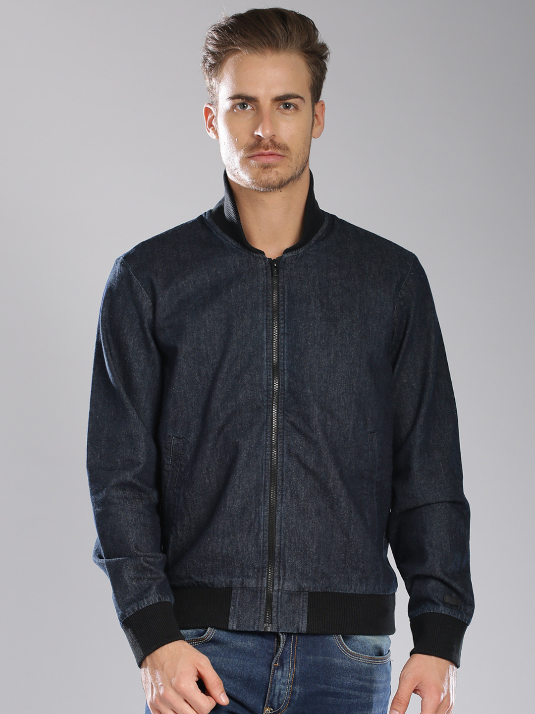 Buy Levi's Navy Denim Jacket - Jackets for Men 1043487 | Myntra