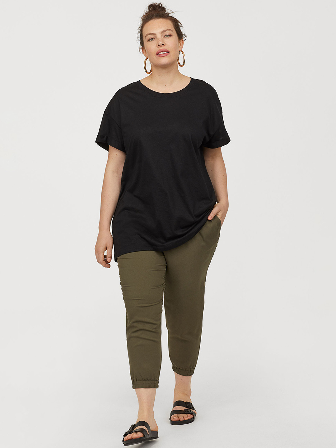 Buy H&M Women Green Solid H&M+ Pull On Trousers Trousers for Women