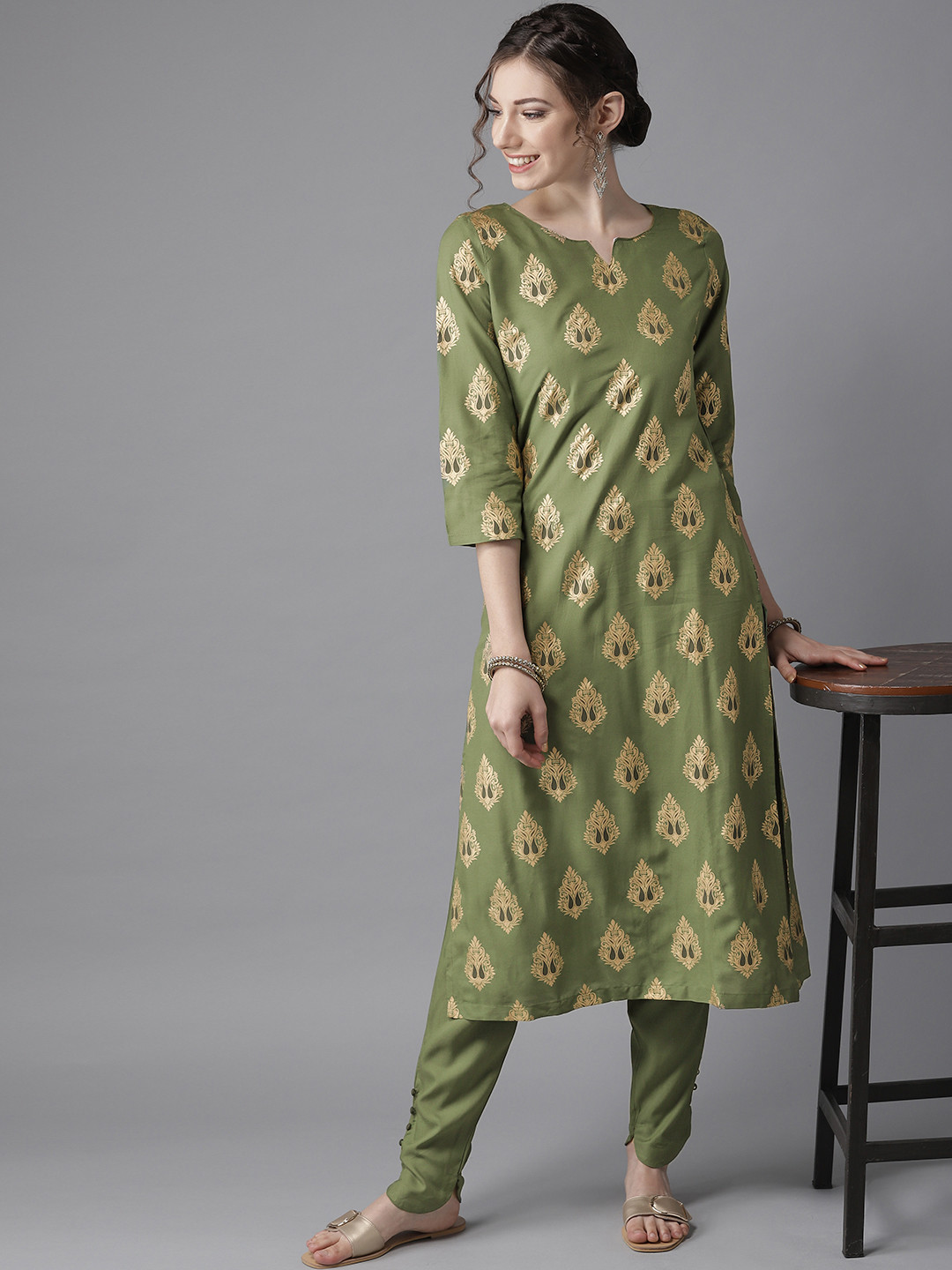 Women Green & Gold-Toned Kurta Top main image 1