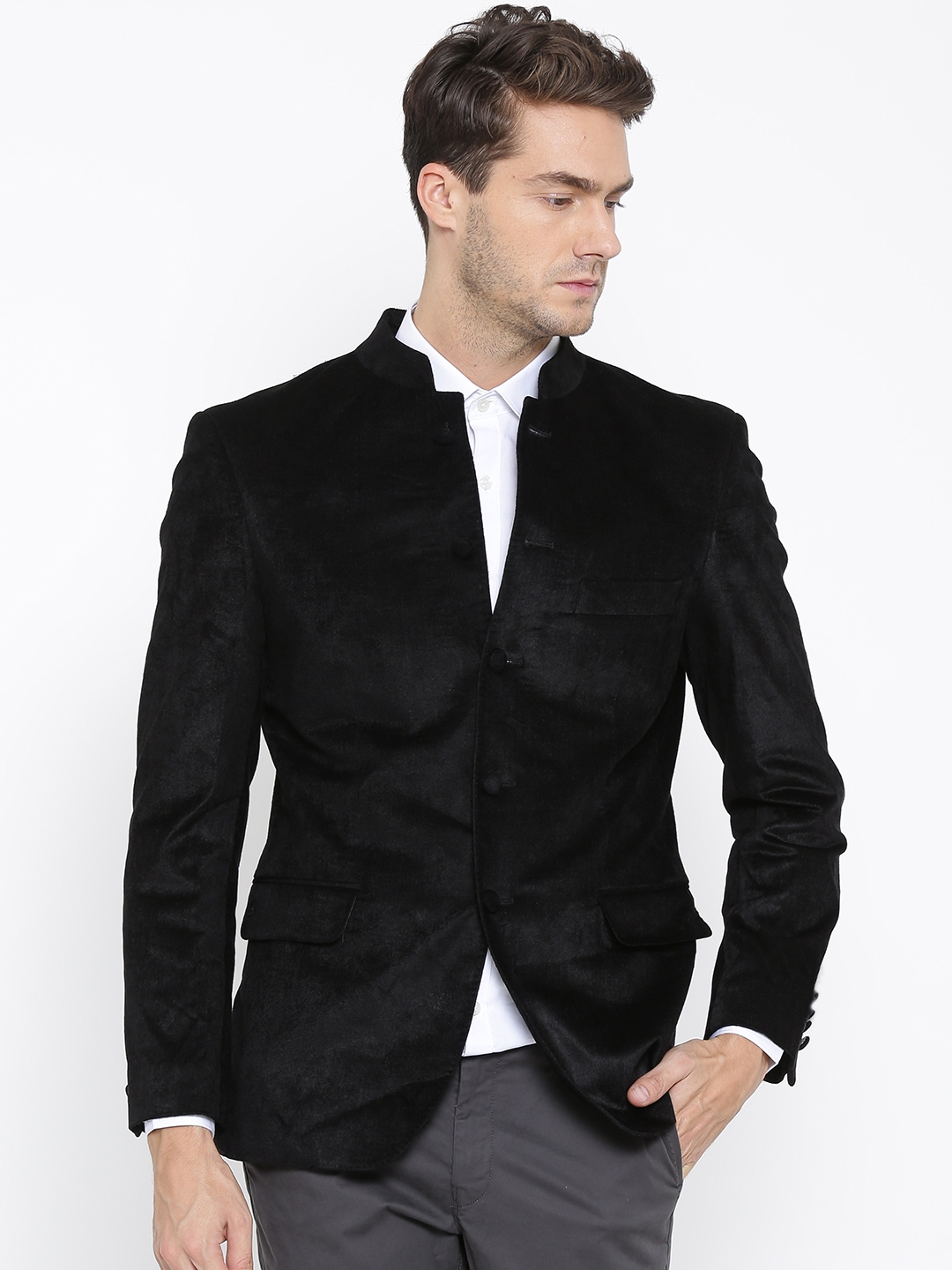 Buy Arrow Black Formal Blazer - Blazers for Men 1050919 | Myntra