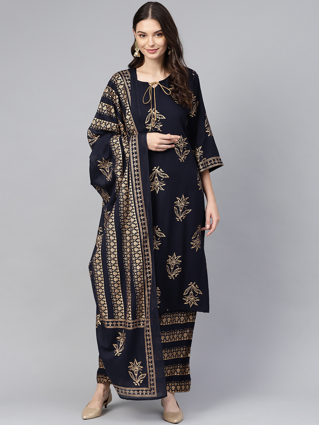 Green Gold Printed Straight Kurta Set With Navy Blue Palazzo & Net Dupatta