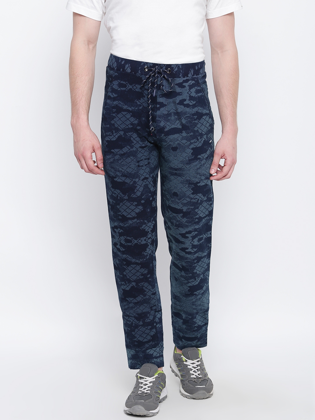 monte carlo track pants