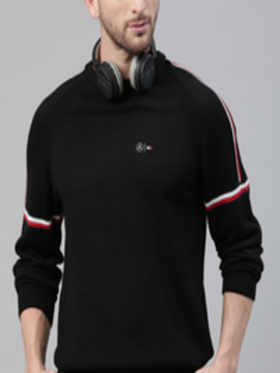 Buy Tommy Hilfiger Men Black Solid Pullover Sweater - Sweaters for Men ...