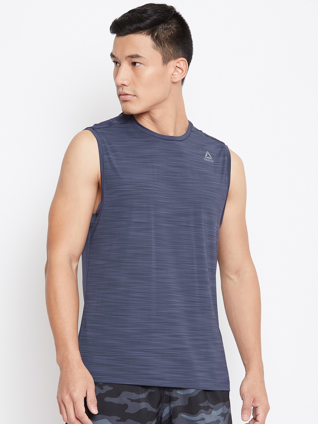 Buy Reebok Men Navy Blue Workout Ready Activechill Sleeveless Training