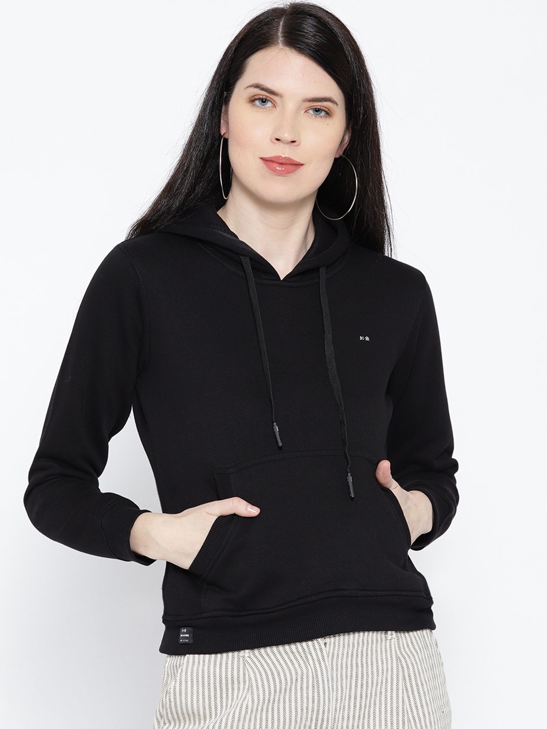 black sweatshirt and sweatpants