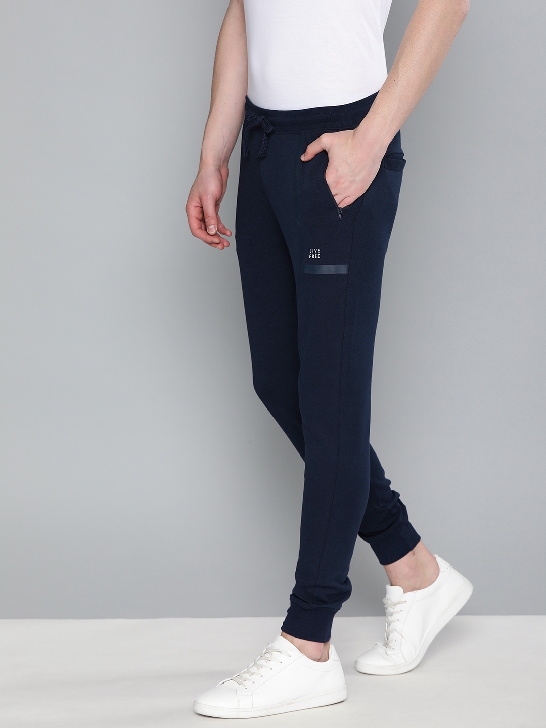 mast and harbour joggers