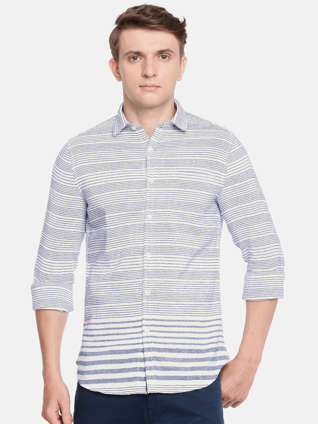 Buy The Chennai Silks Classicate Men White & Navy Blue Regular Fit