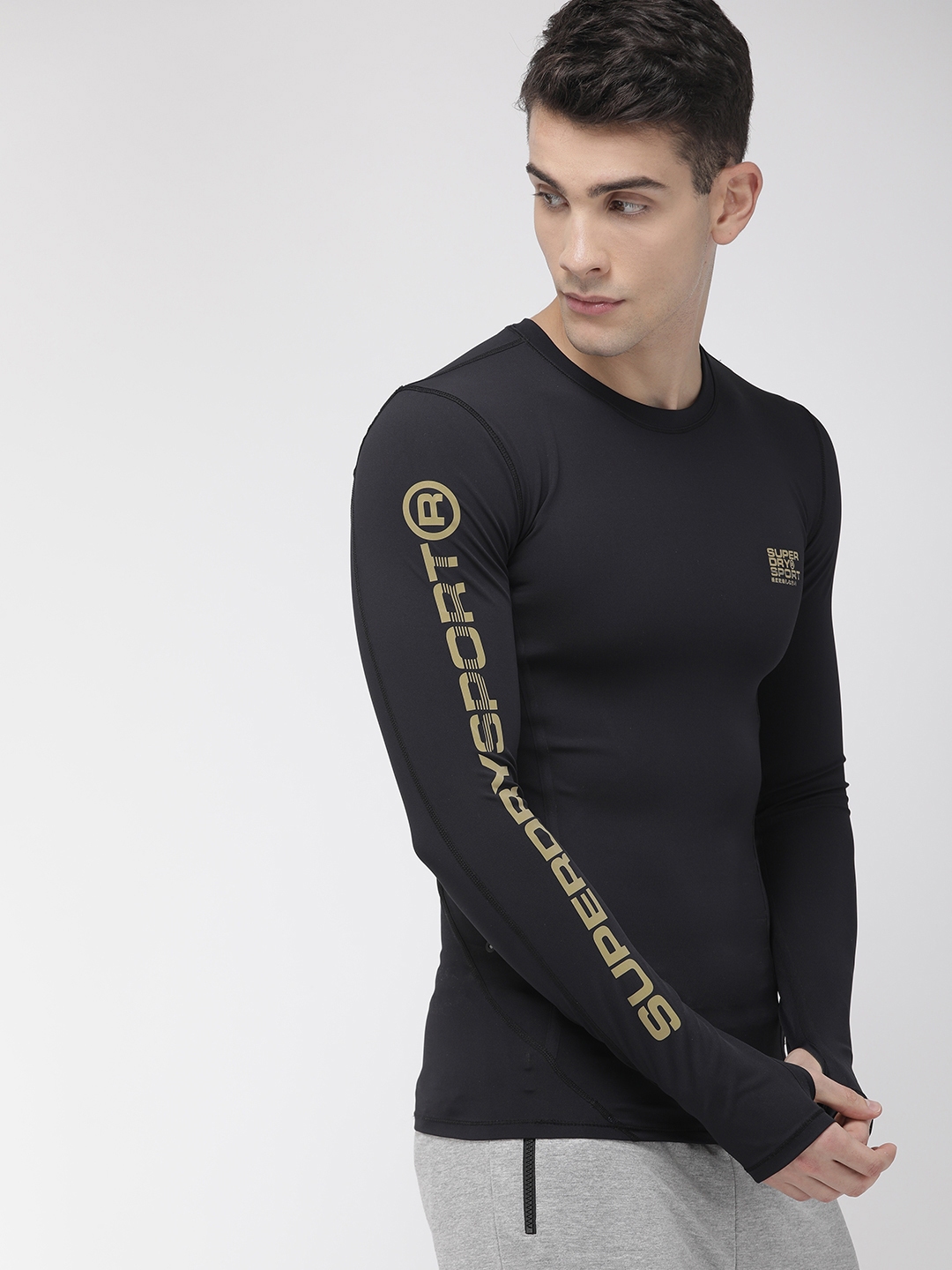 Buy Superdry Men Black Solid Performnce Compression Round Neck T Shirt 