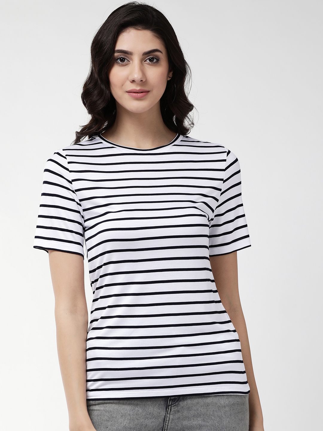 black and white stripped long sleeve shirt