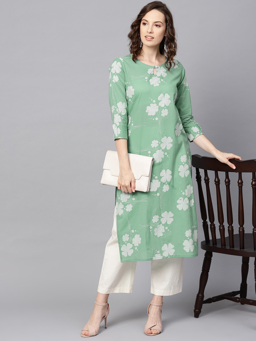 Women Blue & White Floral Printed Keyhole Neck Floral Kurta main image 0