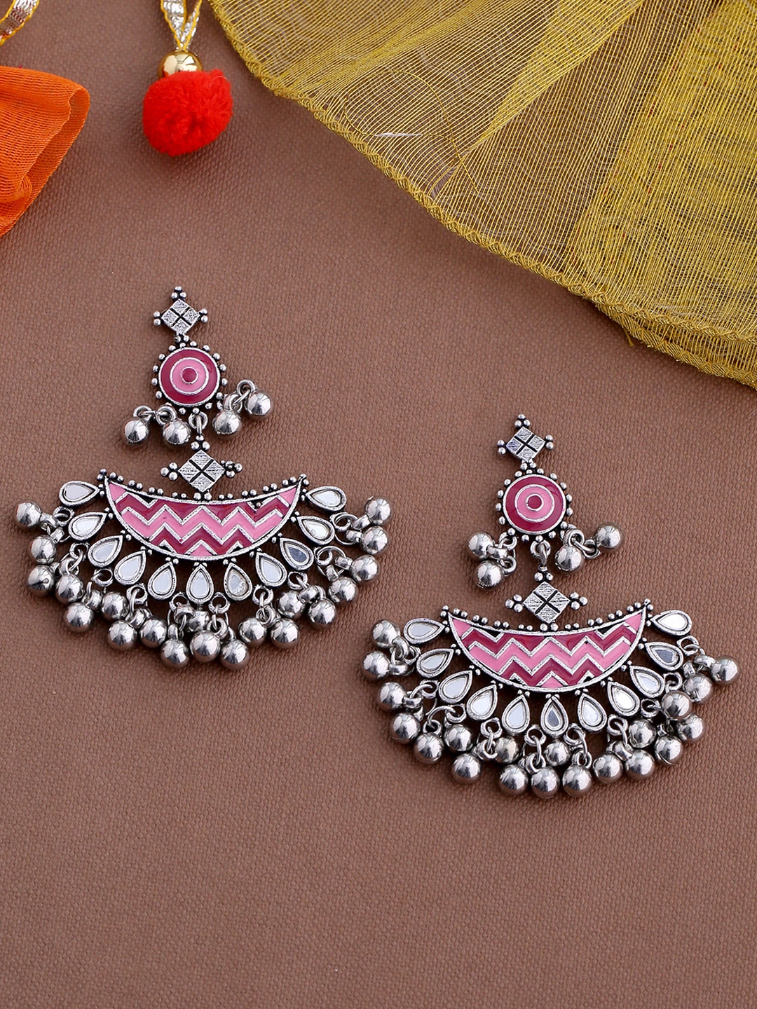 studio voylla earrings