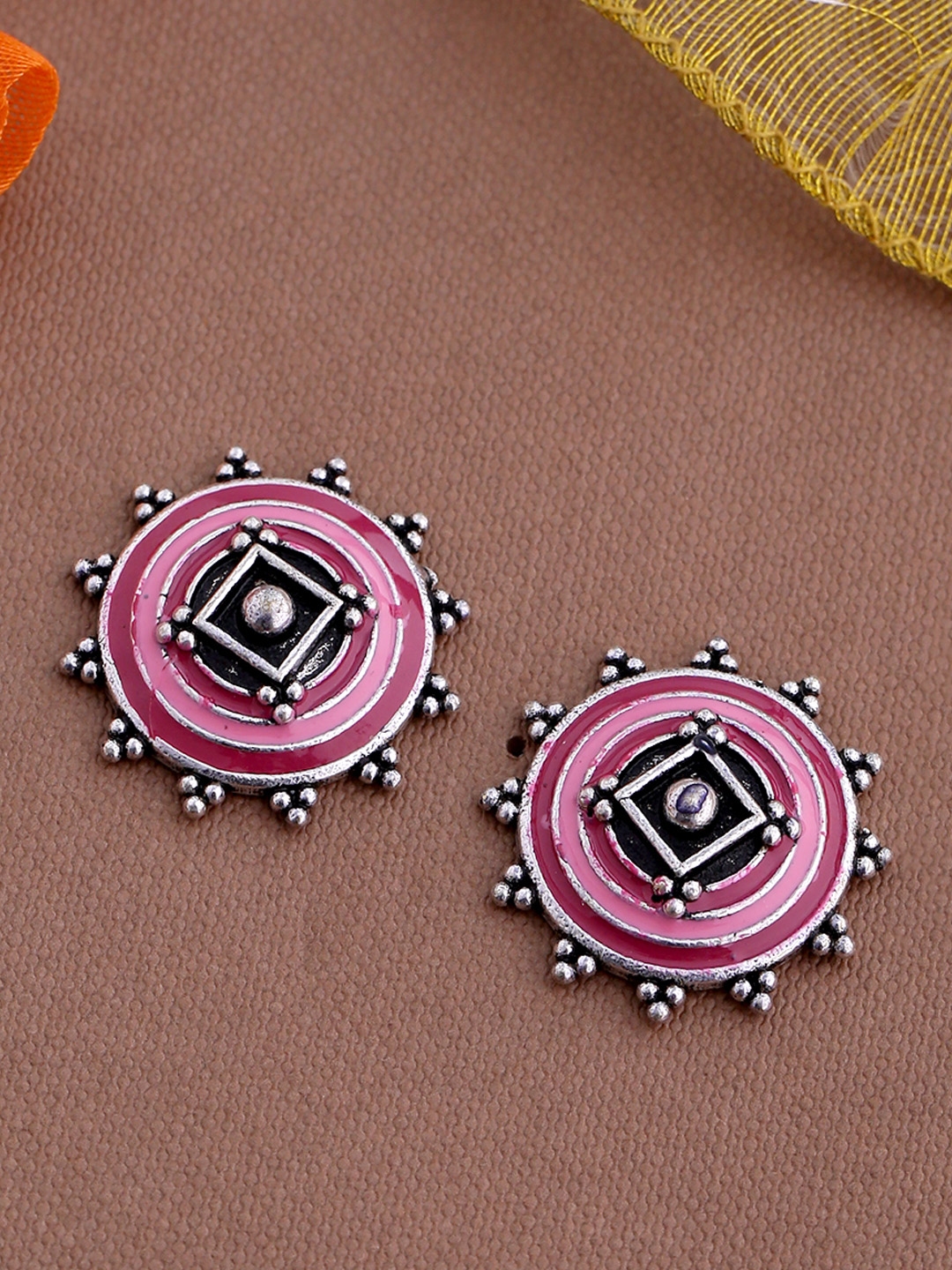 studio voylla earrings