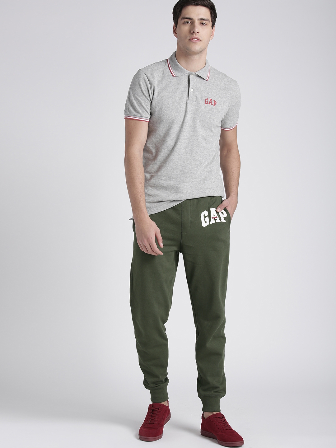 gap logo joggers mens