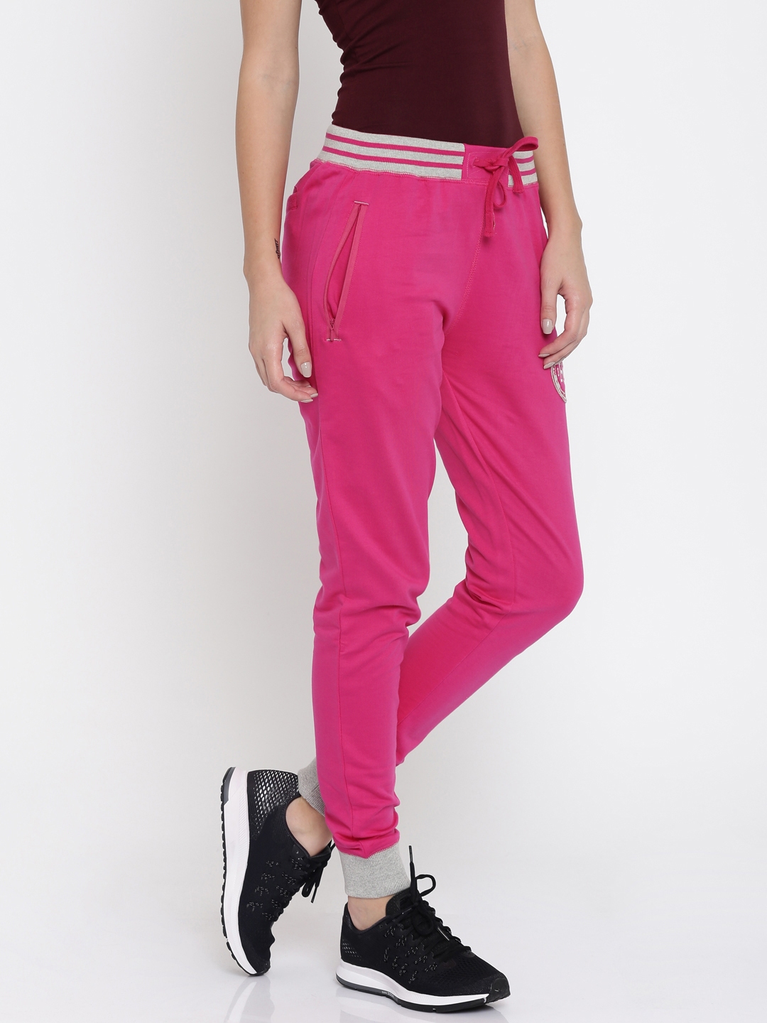 track pants on myntra