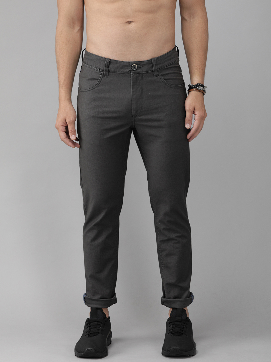 Buy The Roadster Lifestyle Co Men Charcoal Grey Slim Fit Solid Regular ...