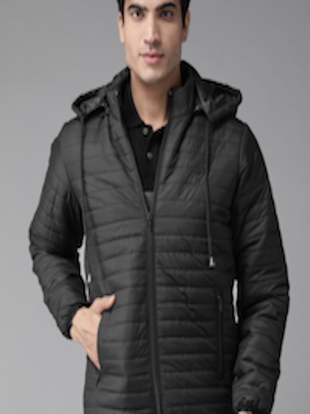 Buy The Roadster Lifestyle Co Men Black Solid Lightweight Padded Jacket ...