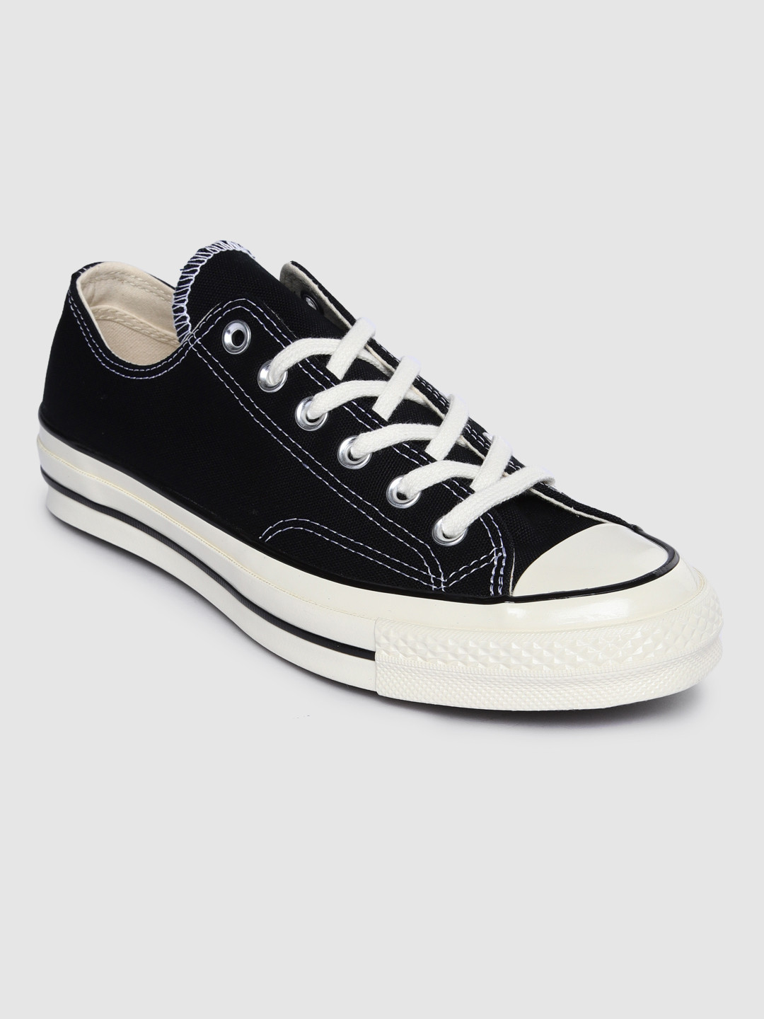converse casual shoes