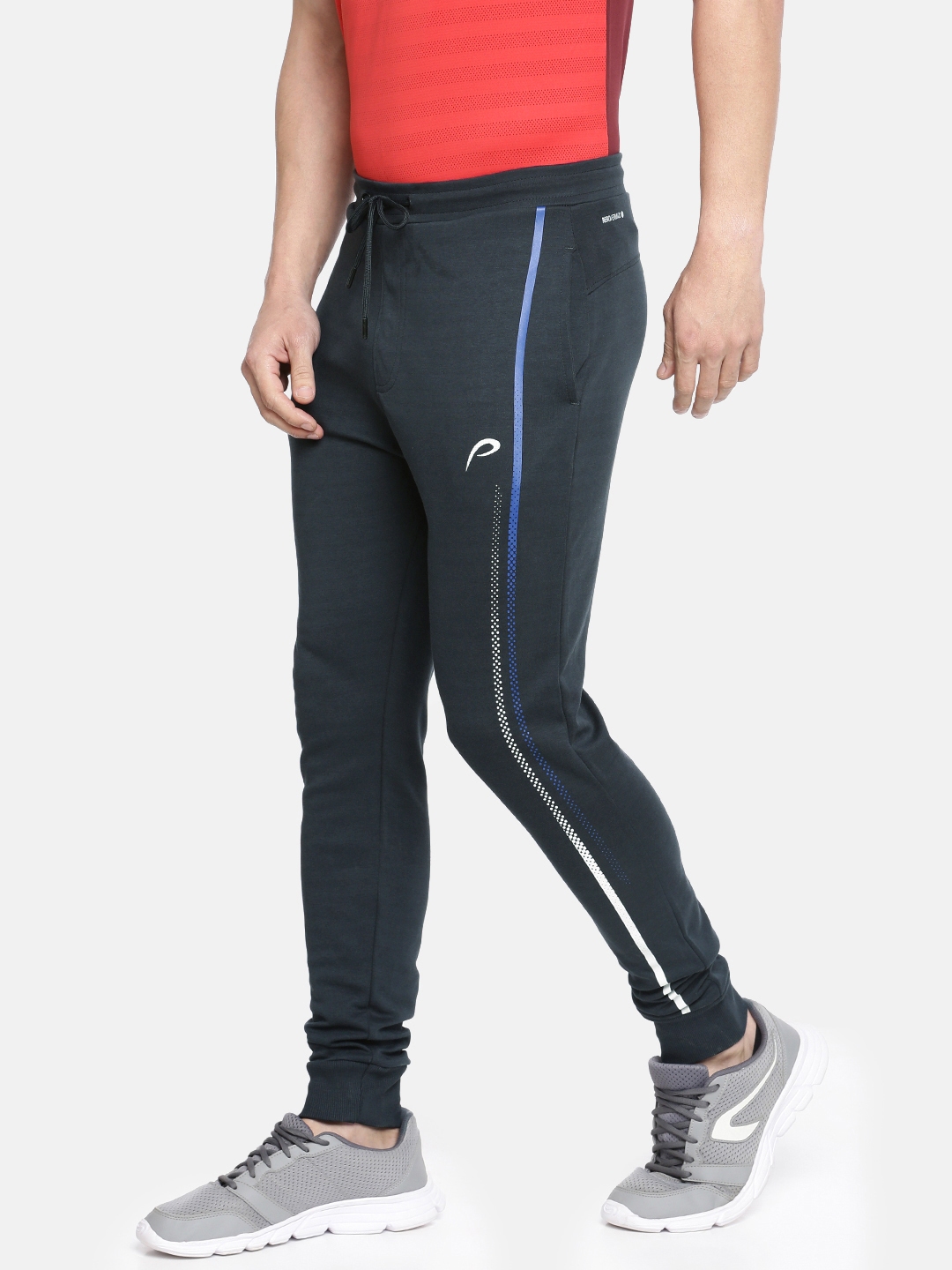 joggers track
