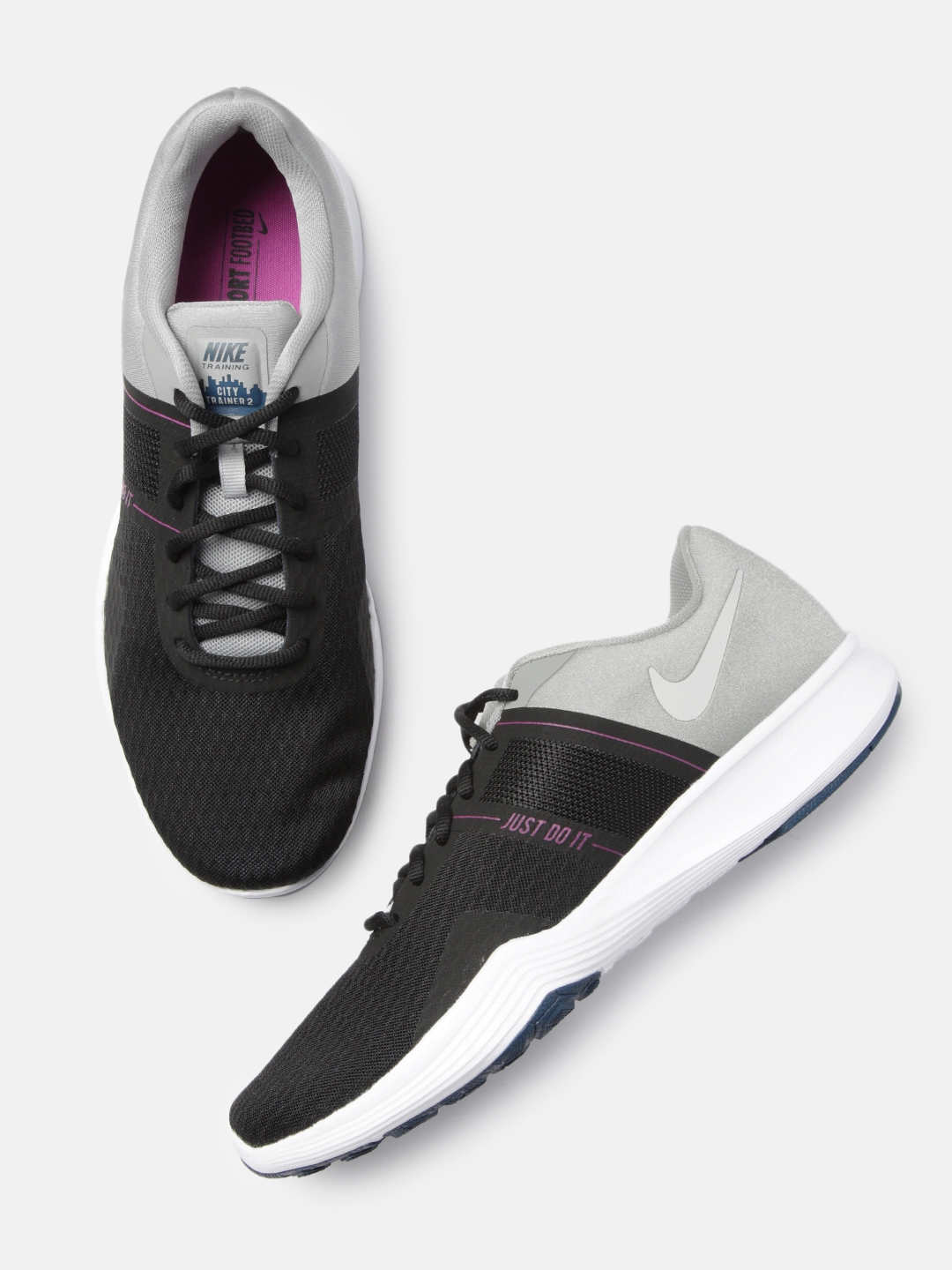 nike ladies black trainers uk