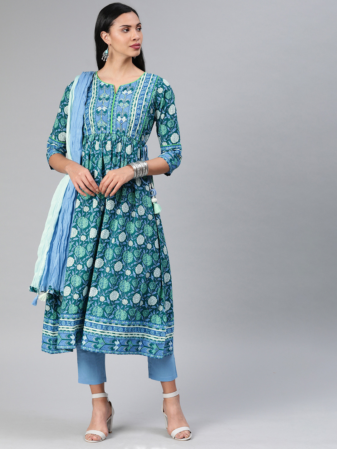 Buy Rain & Rainbow Women Teal Green & Blue Printed Kurta With Trousers ...