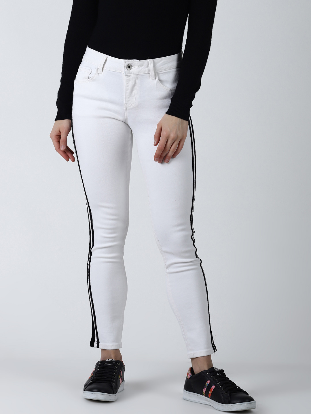 Buy Deal Jeans Women White Slim Fit Mid Rise Clean Look Jeans Jeans