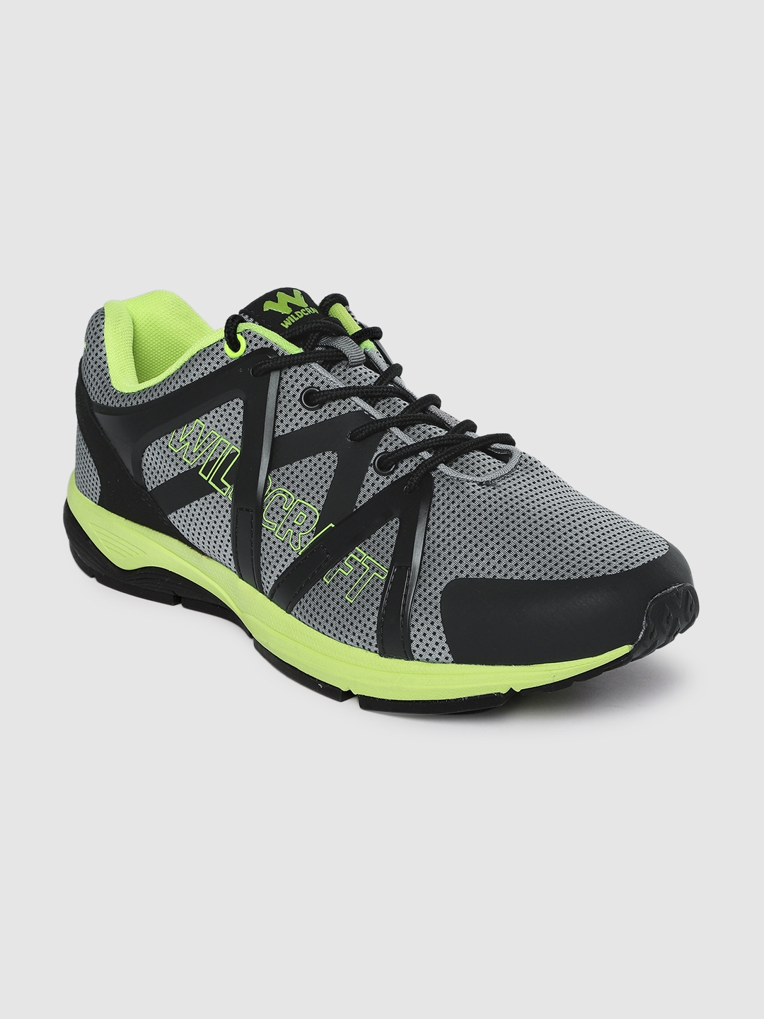 myntra trekking shoes