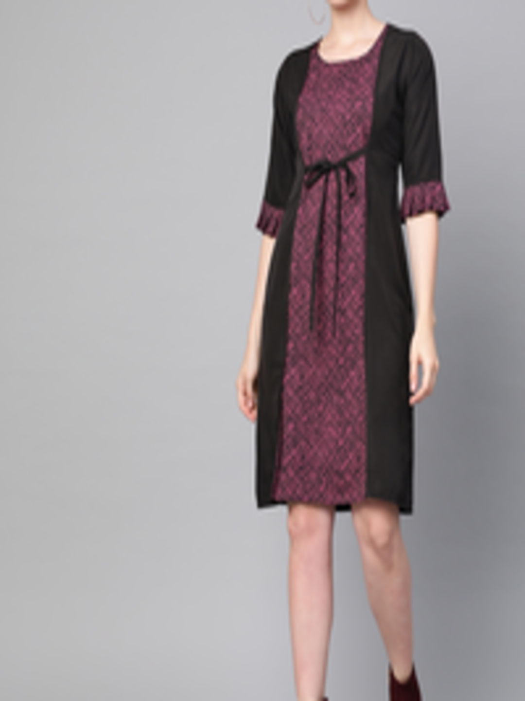 Buy Ives Women Black & Magenta Printed A Line Dress - Dresses for Women ...