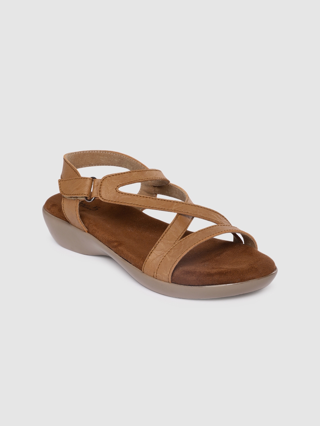 women's tan shoes flat