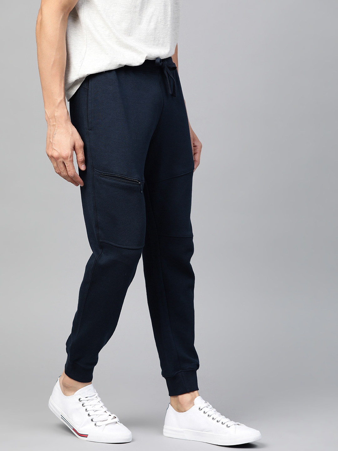 mast and harbour joggers
